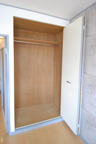 清城ハイツの収納