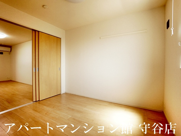 ジュナス　リーブの内装