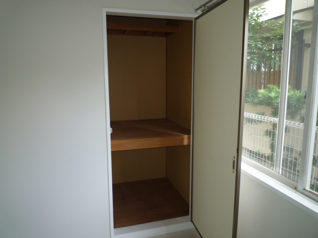 フレグランス大島Ａの収納