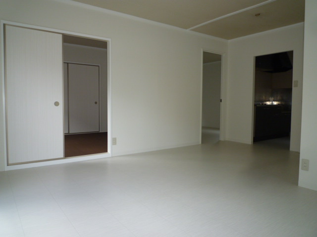 フレグランス大島Ａの居間・リビング