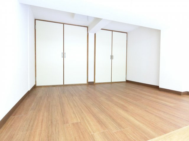 アプティ2番館の寝室