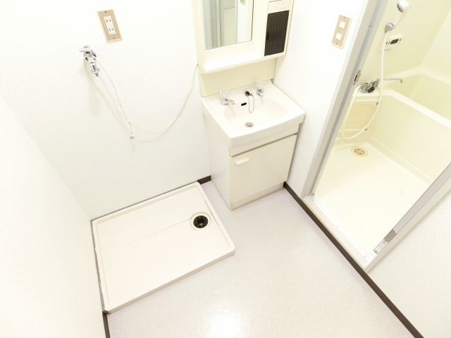 グリーンヒル三日市の洗面所