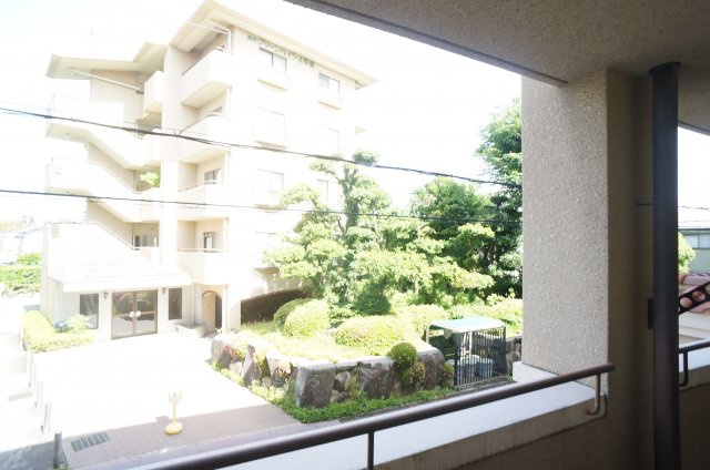 宝塚グリーンハイツ６号館の展望