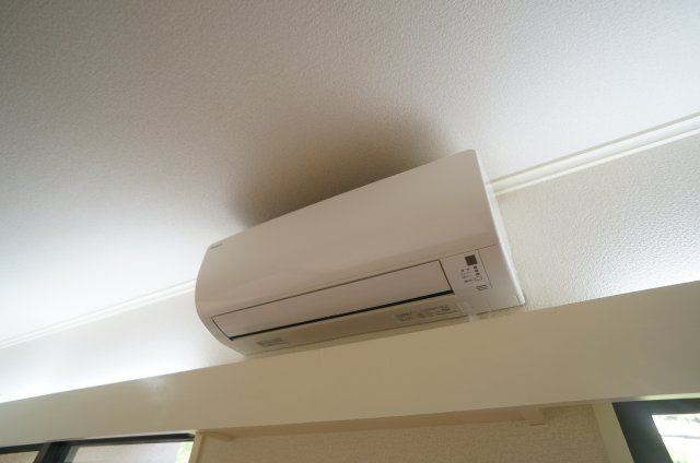 宝塚グリーンハイツ６号館の設備|2014年製のエアコンがついてますよ！！