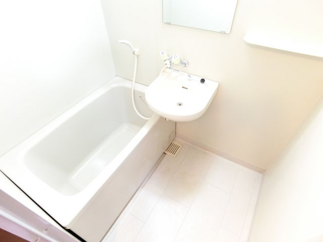 カーサ寺池の浴室