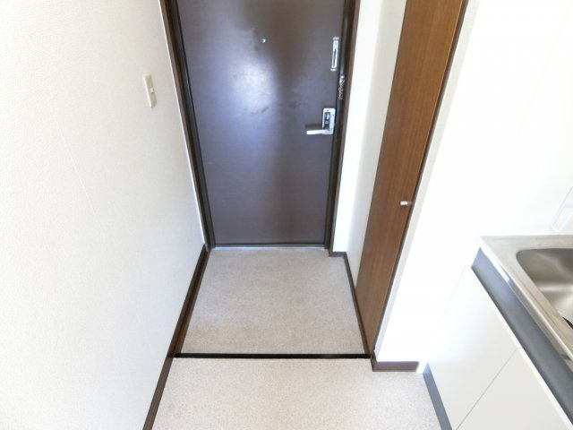 カーサ寺池の玄関