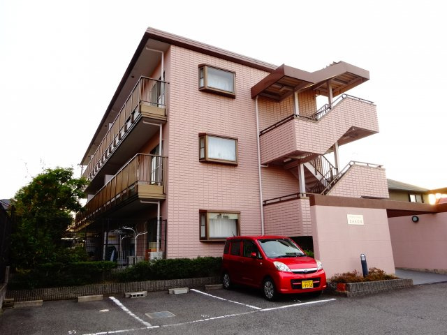 グリーンパークサコンの外観