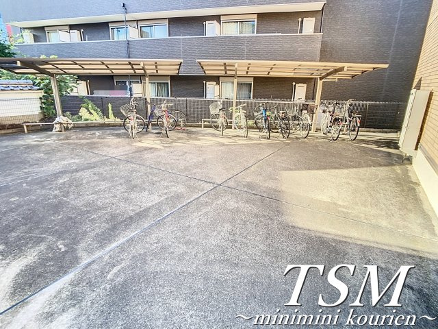 エスポワール東寝屋川　Ａ棟のその他共用部分|敷地内駐輪場