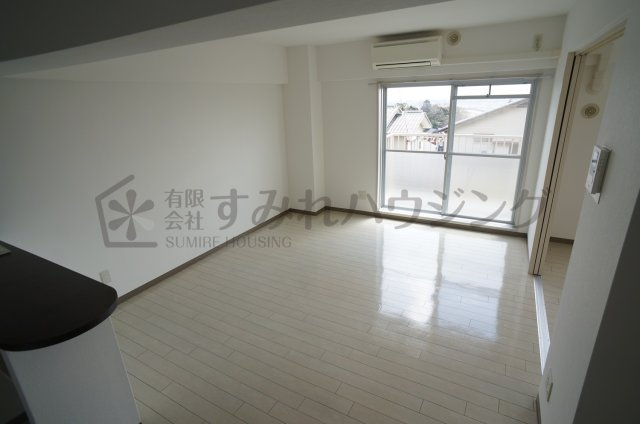 ビューテラス売布Ⅱ（View Terrace 売布Ⅱ）の展望|参考、同建物・同間取りの号室（床の色味などが異なる可能性がございます）