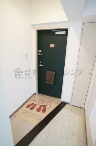 ビューテラス売布Ⅱ（View Terrace 売布Ⅱ）の玄関|参考、同建物・同間取りの号室（床の色味などが異なる可能性がございます）