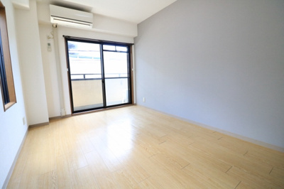 【洋室】 | コスモフラット | ※お写真は同物件別部屋です。