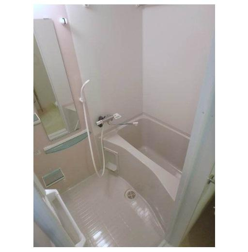 セレニテ北久宝寺　BRAVI不動産の浴室|【セレニテ北久宝寺】きれいなお風呂です