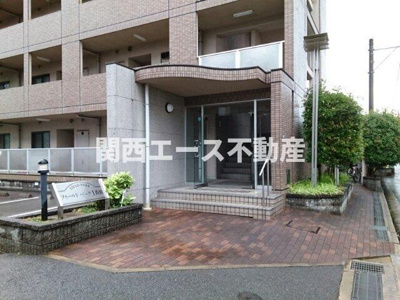 【エントランス】 | フィールドパークⅠ番館