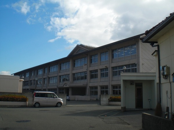 エクセルメゾンあすかの玄関