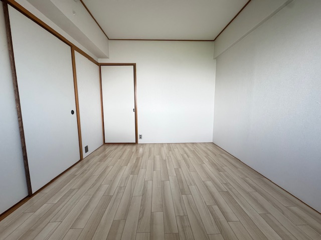 椋本マンションの寝室