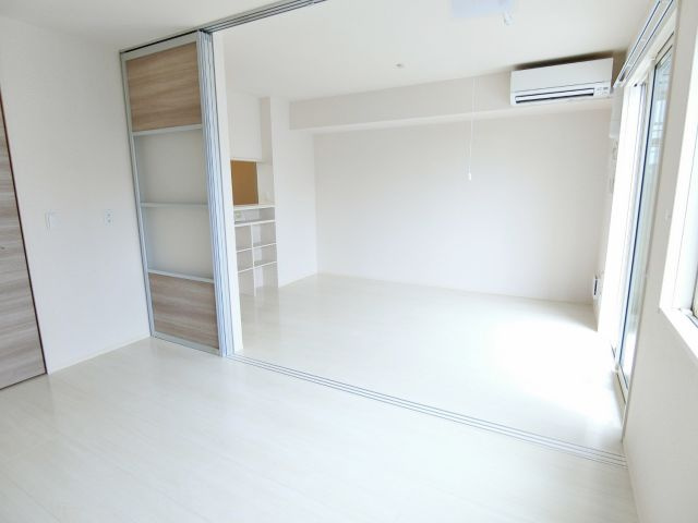 マ・メゾンの洋室