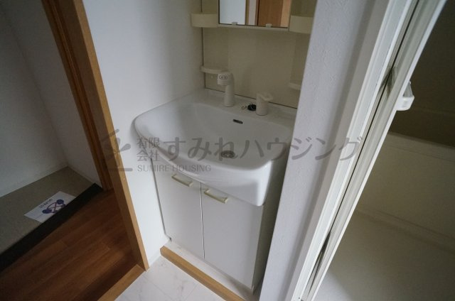 ビューテラス売布（View Terrace 売布）の洗面所