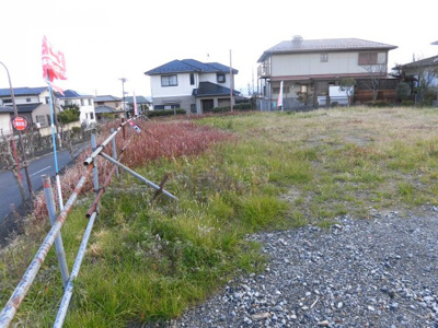 【外観】 | 大津市朝日一丁目20-3売り土地 | 敷地内、高低差あり道路側