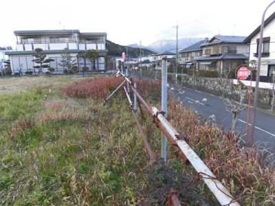 【外観】 | 大津市朝日一丁目20-3売り土地 | 高低差のある道路側境界付近