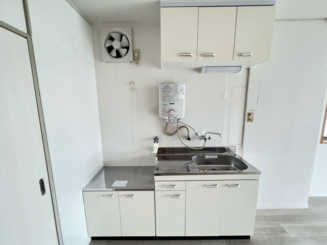 パークハイツ加太のキッチン