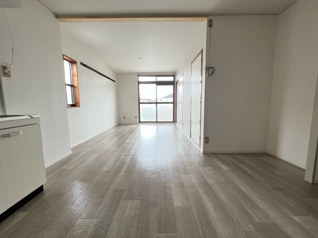 パークハイツ加太の居間・リビング