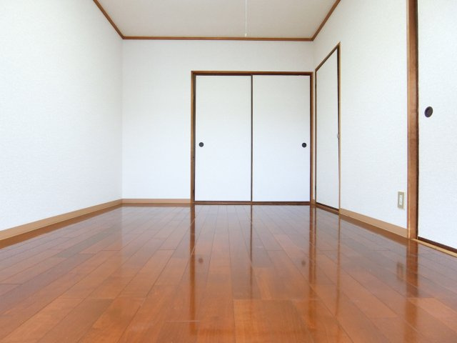 緑ヶ丘ハイツの寝室