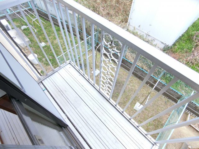 緑ヶ丘ハイツのバルコニー