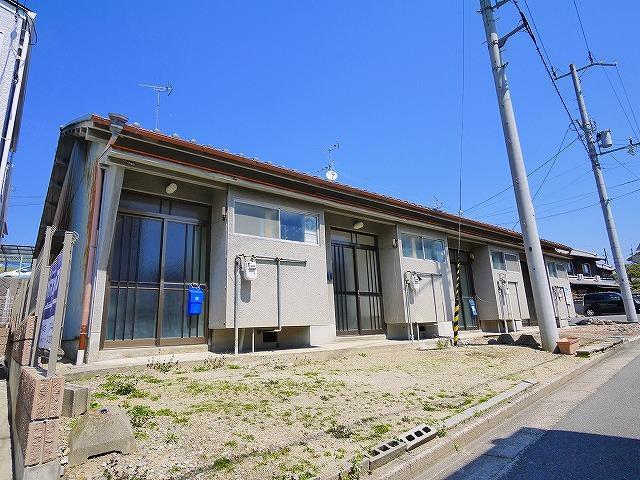 岡田貸家（南郡山町）