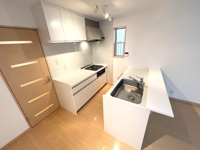 【キッチン】 | 岡本3丁目戸建