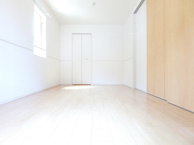 フィオーレ　くみのきの洋室
