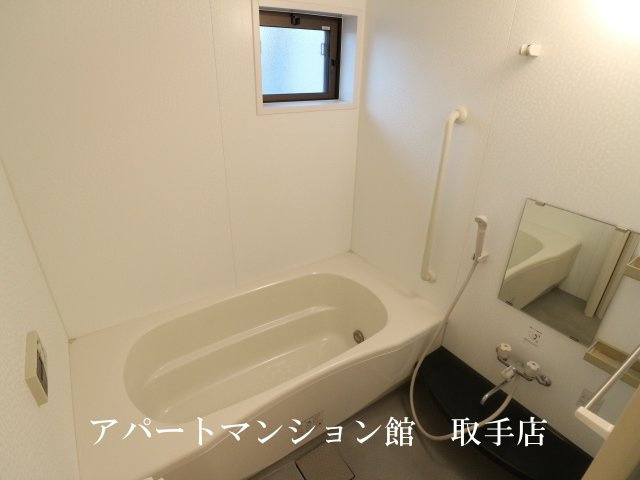 パサージュA棟の浴室