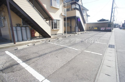 【駐車場】 | ポピーハイツB