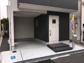 グラッド・タウン北条３丁目の駐車場