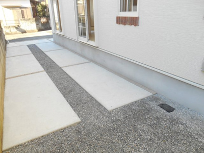 【駐車場】 | 春日部　千間　全1棟　1号棟