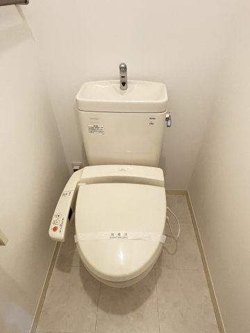 ベルアネスB棟の洗面所