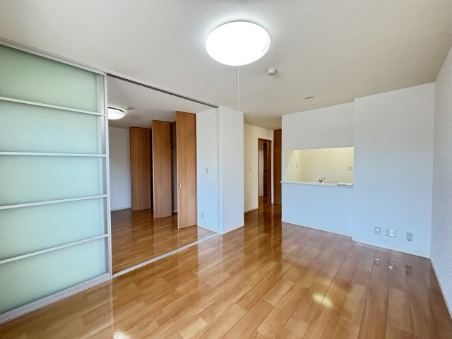 ベルアネスB棟の洋室