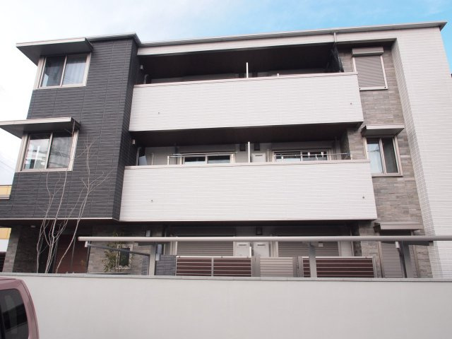 シャーメゾンヴィオラの外観