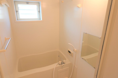 【浴室】 | ブルートレソール | 「ブルートレソール」