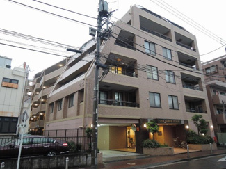 【外観】 | 京急本線「雑色」駅より徒歩5分！

