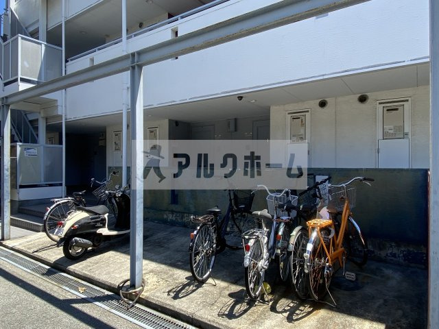PLUS-01（プラスワン）のその他共用部分|PLUS-01（プラスワン）　駐輪場