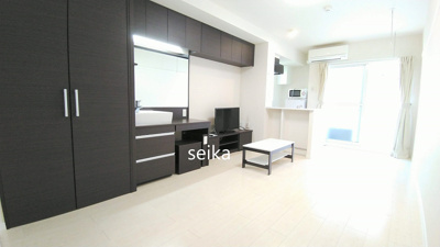 【居間・リビング】 | ラベンダー | 1階はフローリング、2階以上はカーペットタイプとなります。