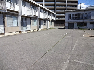 【その他】 | 駐車場