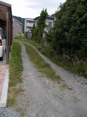【外観】 | 諏訪市中洲 売地⑥ | 進入路
