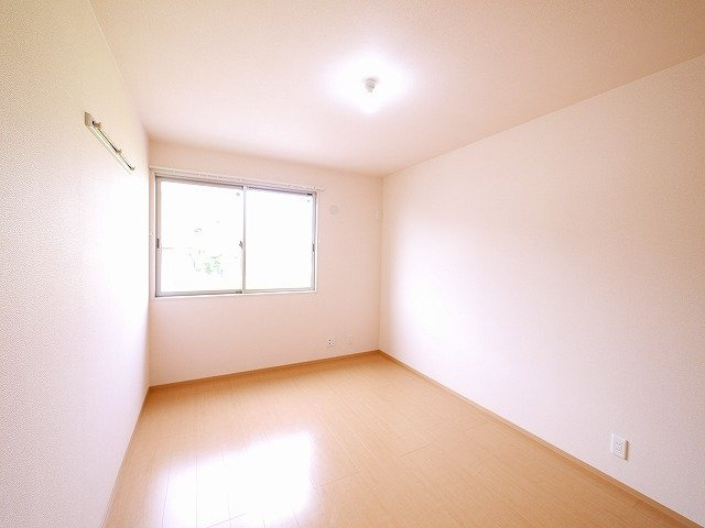 フェアリー　Ｃ棟のその他|個人の部屋や寝室として使える洋室です