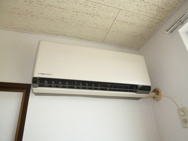 メゾンレオＡの設備|エアコン