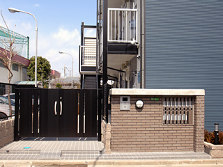 【エントランス】 | ガイア | オートロックゲート