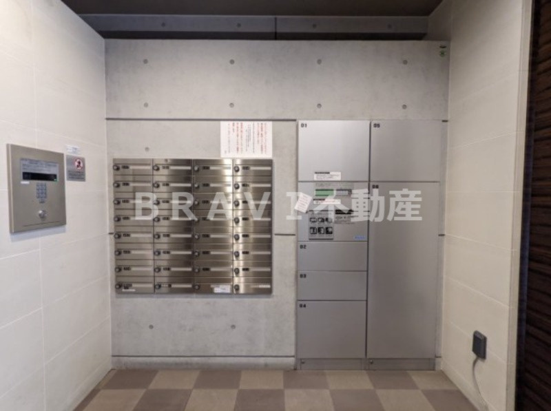 プランドール大手前レジデンス　BRAVI不動産のその他共用部分|【プランドール大手前レジデンス】宅配ボックス 郵便受け