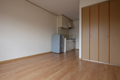 【洋室】 | アルカディア・センブ | 同タイプの別室画像です　現況優先でご了承ください