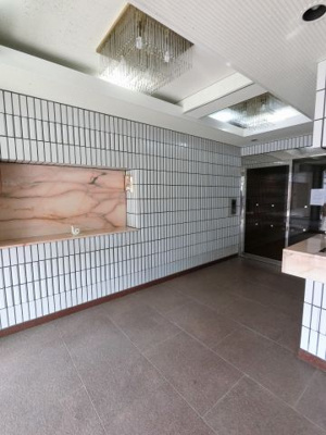 【エントランス】 | 朝日プラザ三ッ池公園