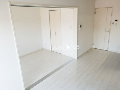 【居間・リビング】 | M`court今津山中町